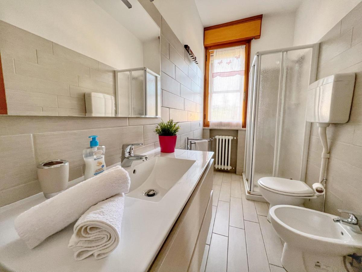 Lovely Apartment A Due Passi Dal Mare Rimini Exterior photo